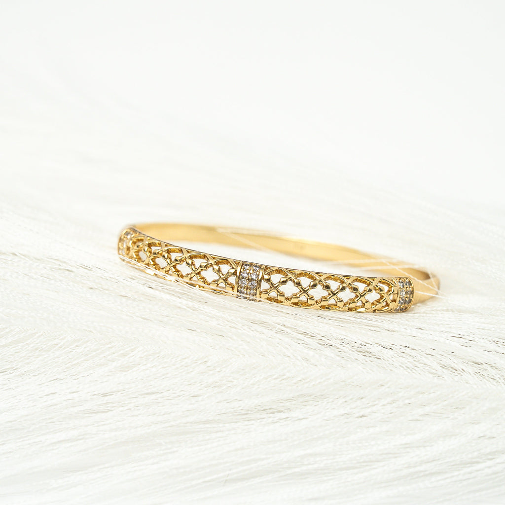 Harma Jewelry Golden Heritage Bangle Bracelet - everyday minimalist 18K gold plated bracelet for women