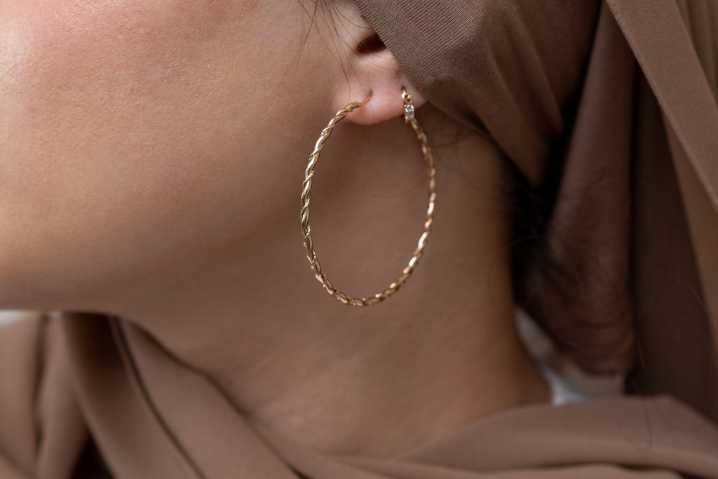 Harma Jewelry Essential Twist Garland Hoop Earrings