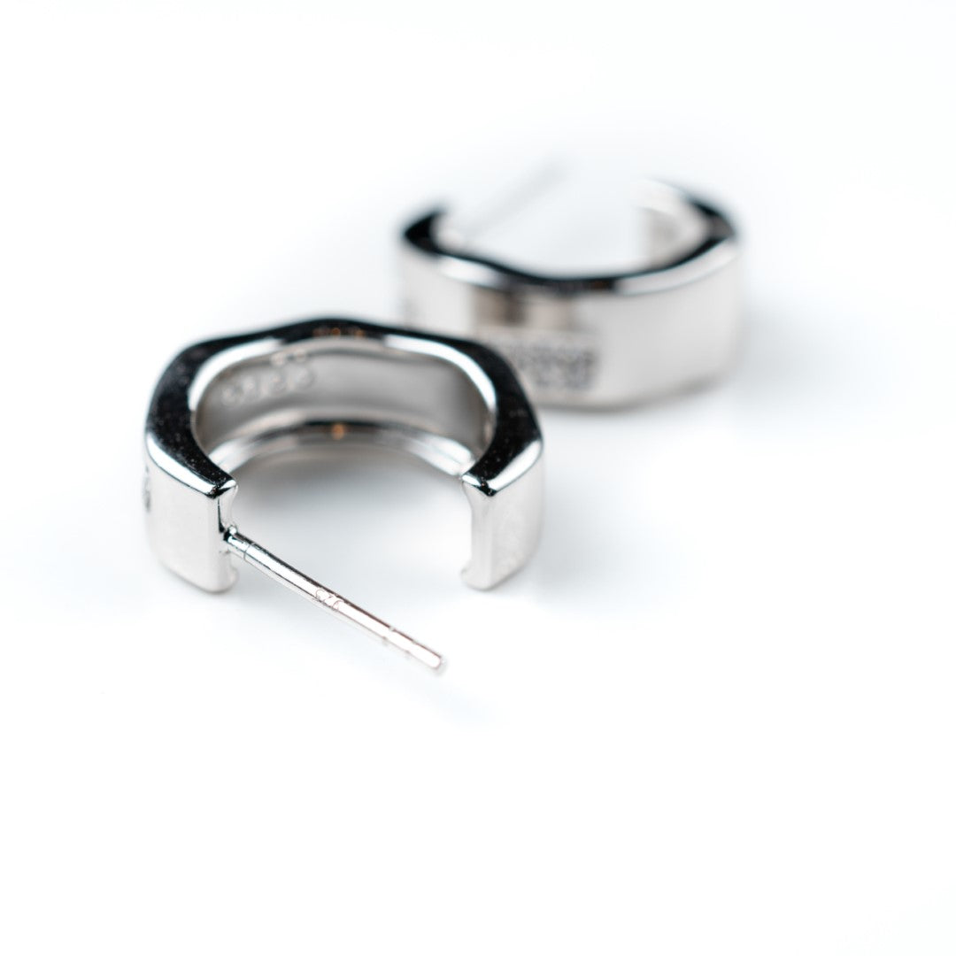 harma jewelry Chunky Hexagon Stud Earrings