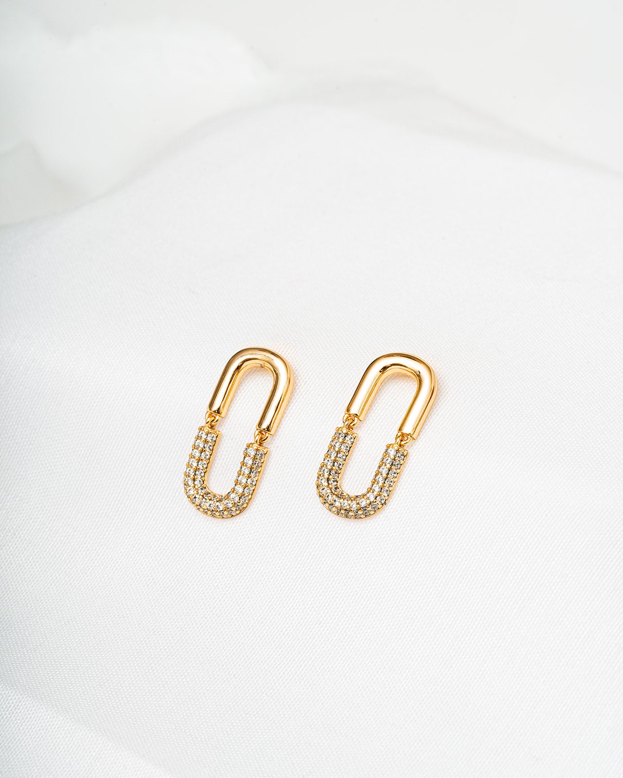 Harma Jewelry Sumptuous Paper Clip Stud Earings - fall cozy elegance 18K gold plated earrings for women