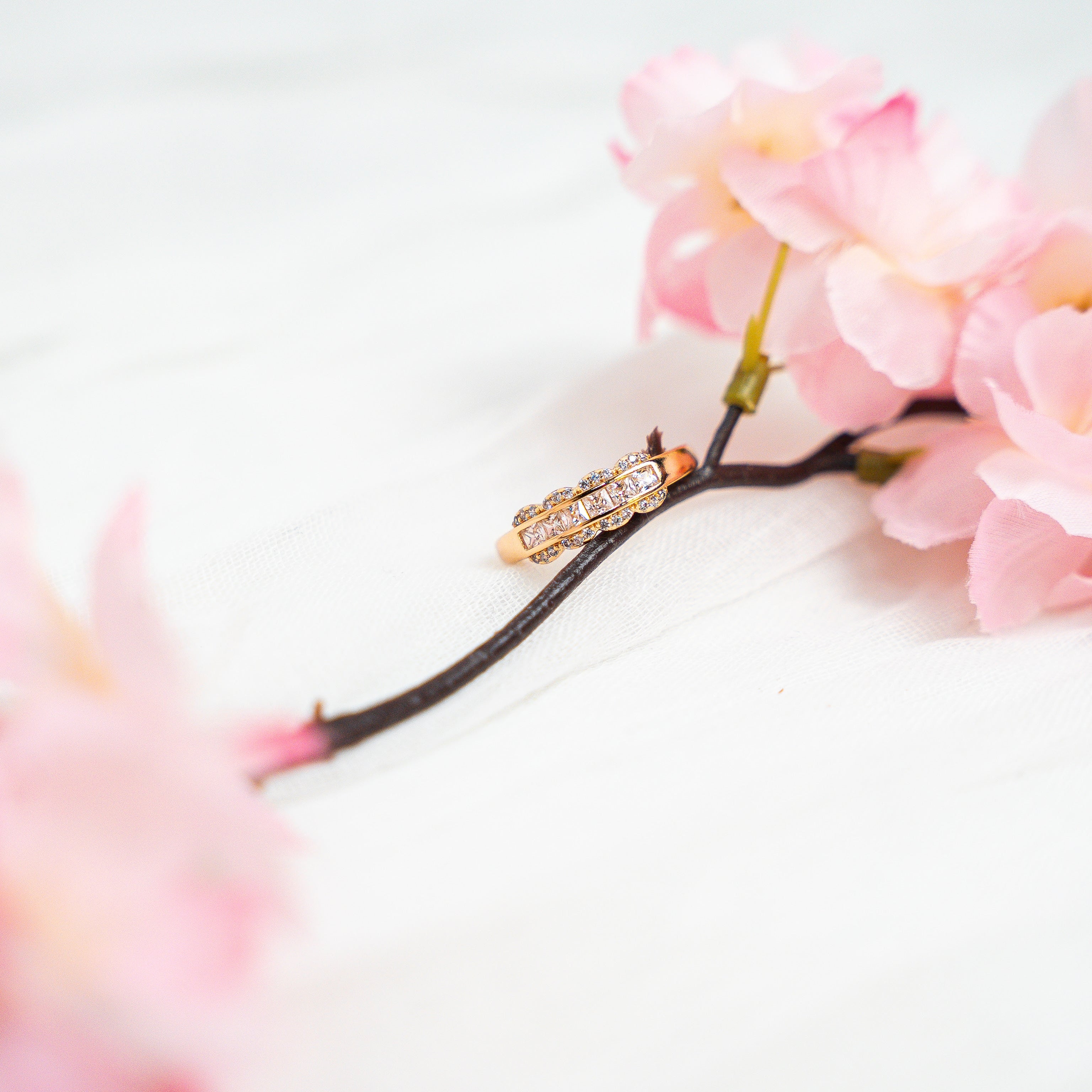 Eternal Heirloom Zirconia Band - HARMA
