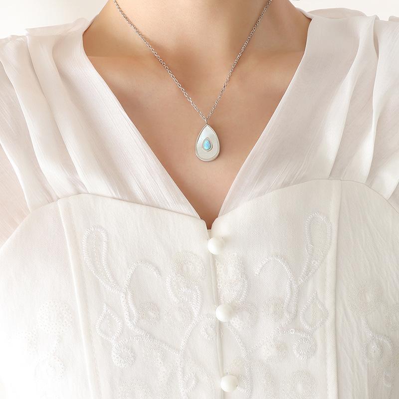 harma jewelry 18k gold plated Pure Seashell tear drop Droplet Necklace