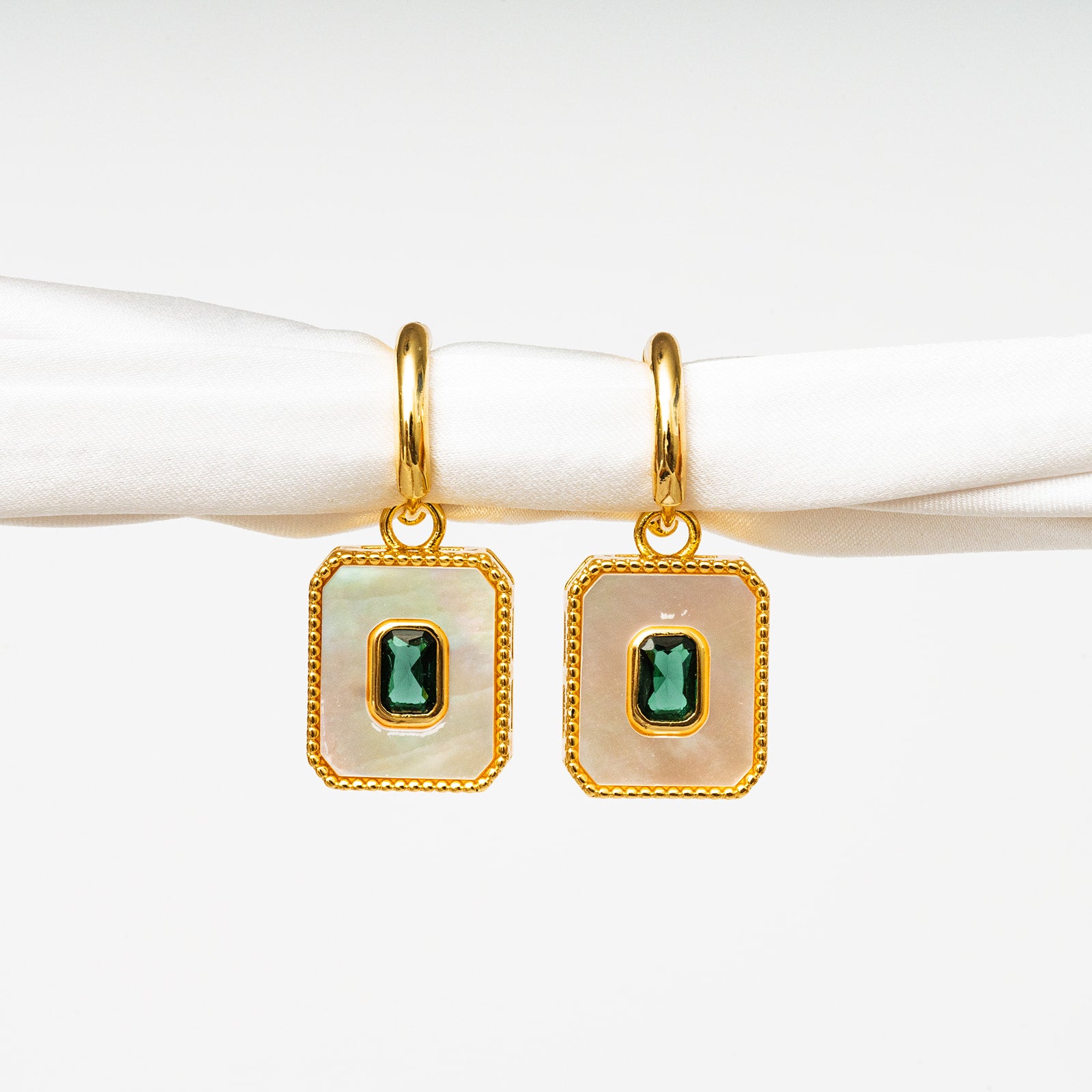 Harma jewelry Gold Plated Frosted Mother of pearl Emerald Earrings