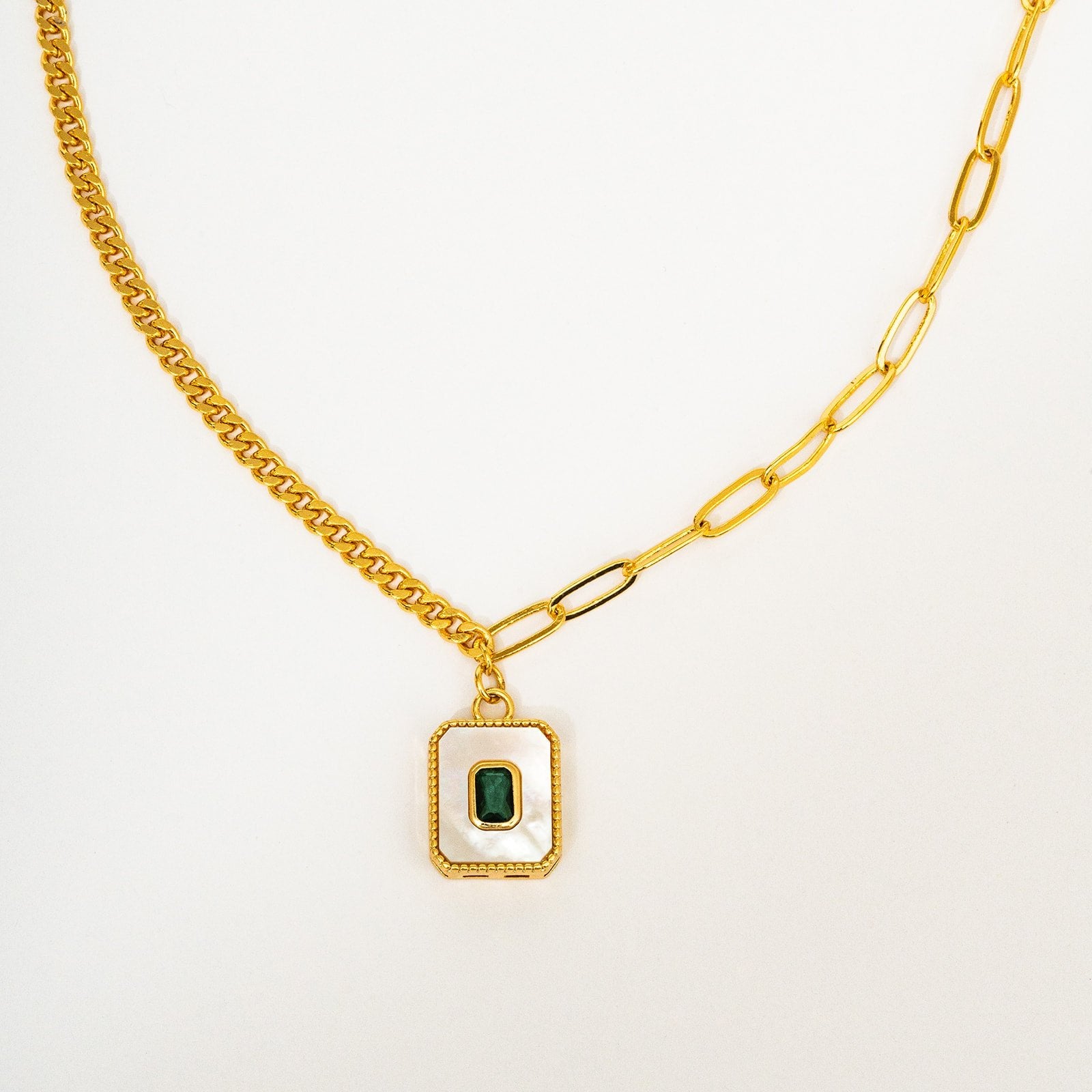 Harma jewelry Frosted Mother of pearl Emerald Necklace