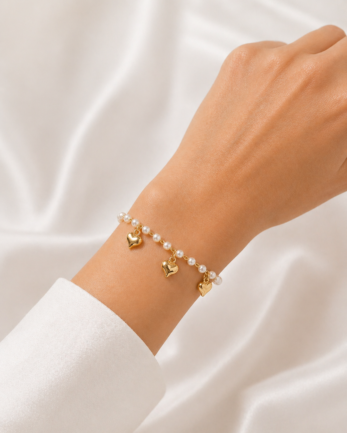 Golden Heart Pearl Bracelet