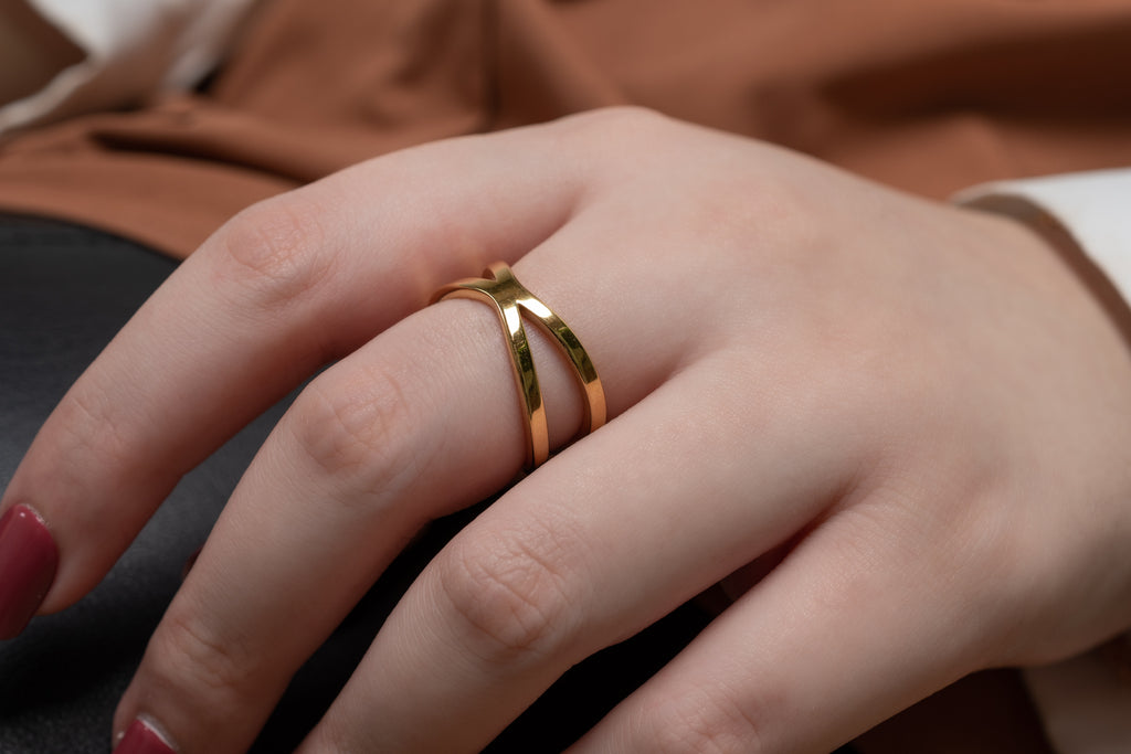 Harma jewelry divine collection 24k gold plated Enchanted Supernova Criss Cross Ring